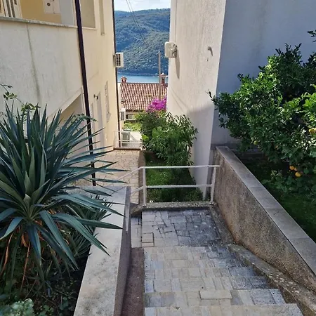 Lavendula Apartament *